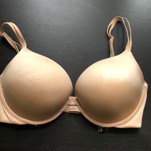 Victoria’s Secret very sexy push-up 34-DD